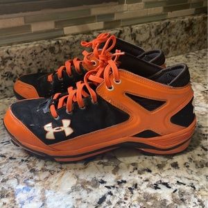 Under Armour Men’s Baseball/Football Cleats Size 10